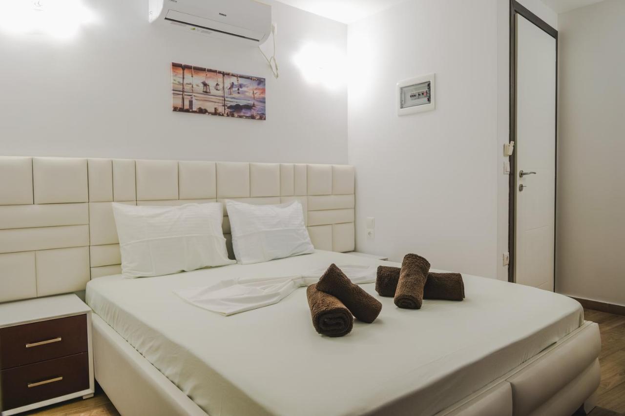 Fori'S Rooms Himare Ngoại thất bức ảnh