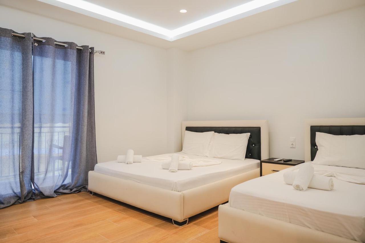 Fori'S Rooms Himare Ngoại thất bức ảnh