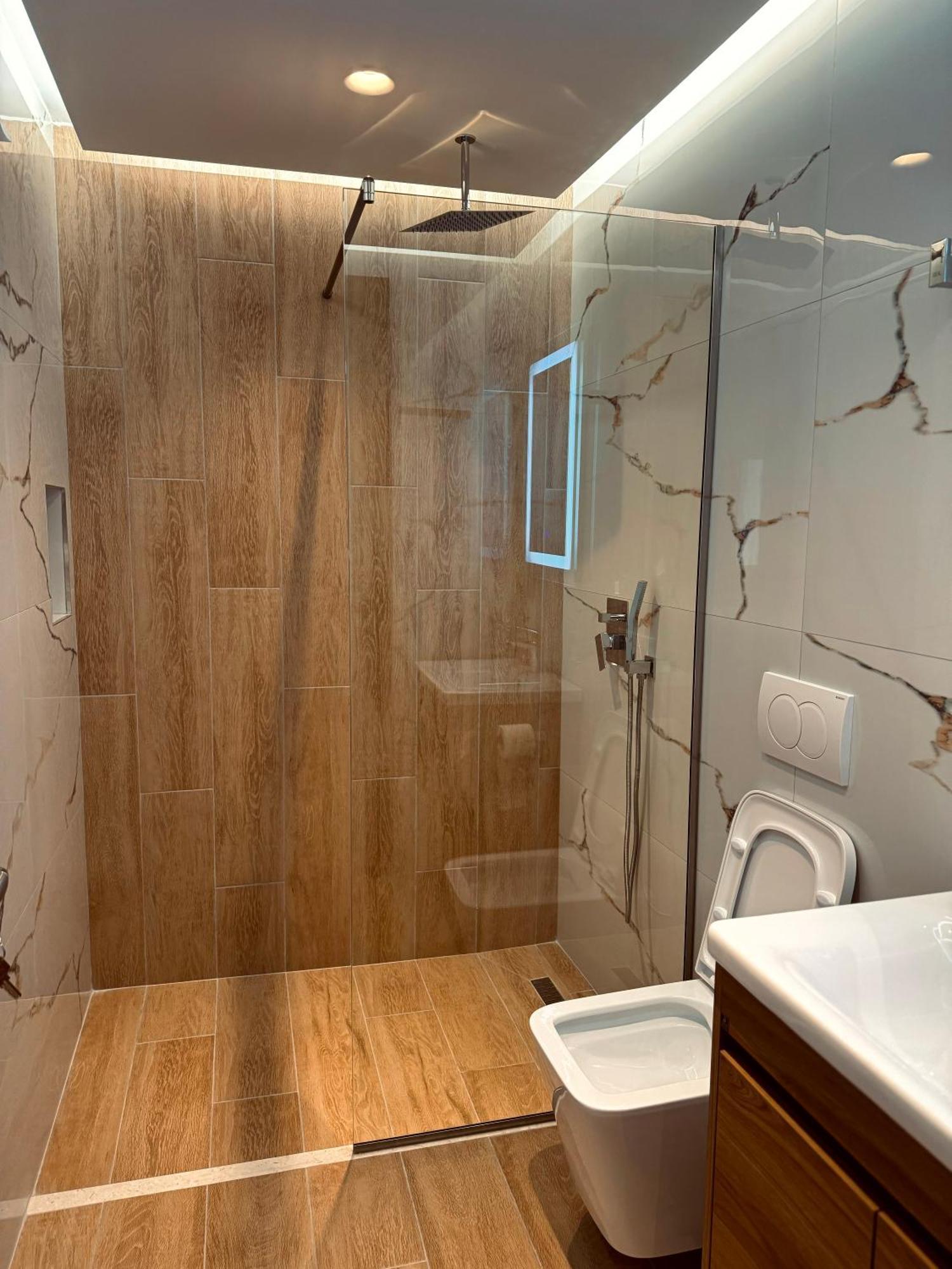 Fori'S Rooms Himare Ngoại thất bức ảnh
