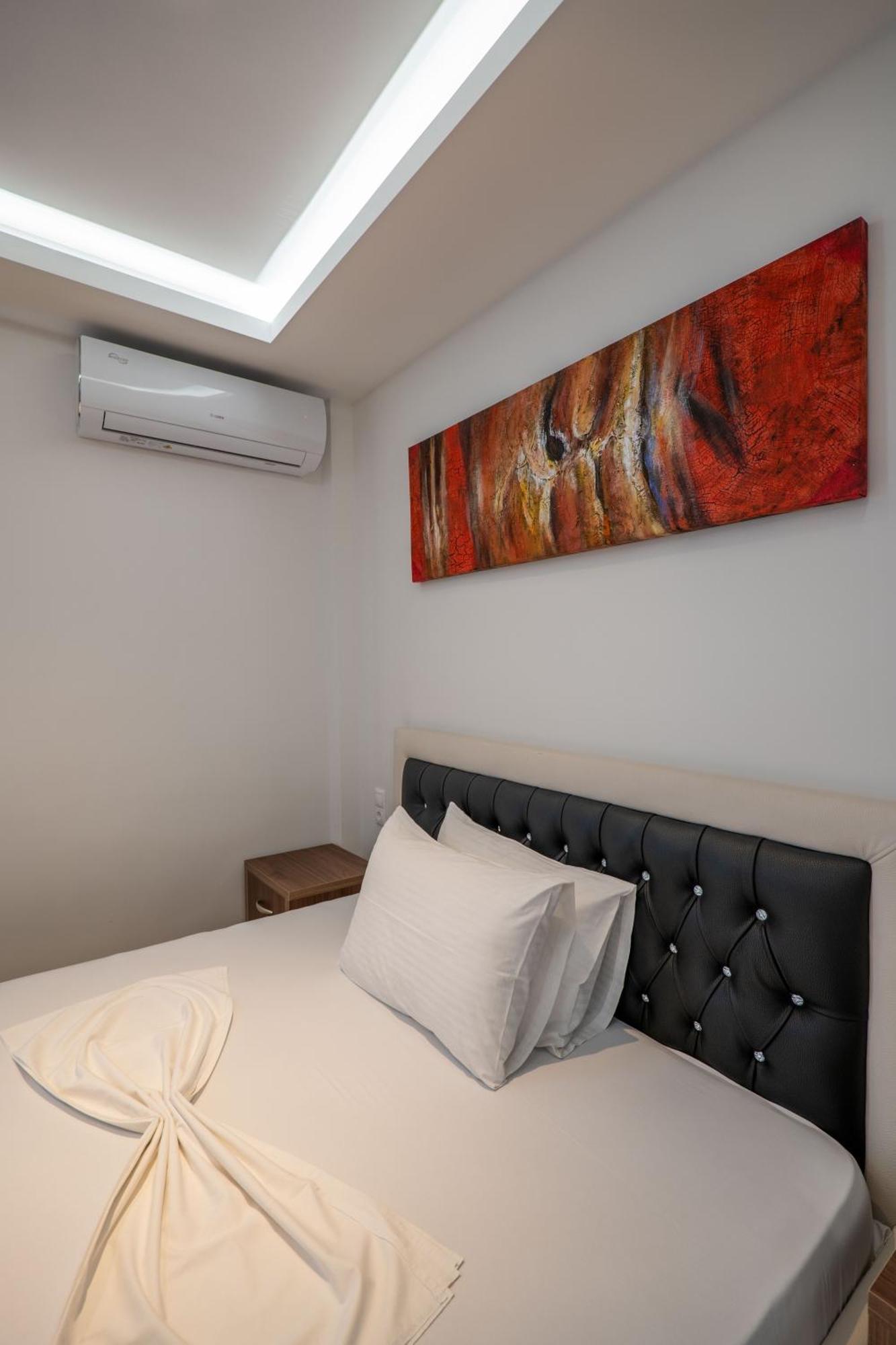 Fori'S Rooms Himare Ngoại thất bức ảnh
