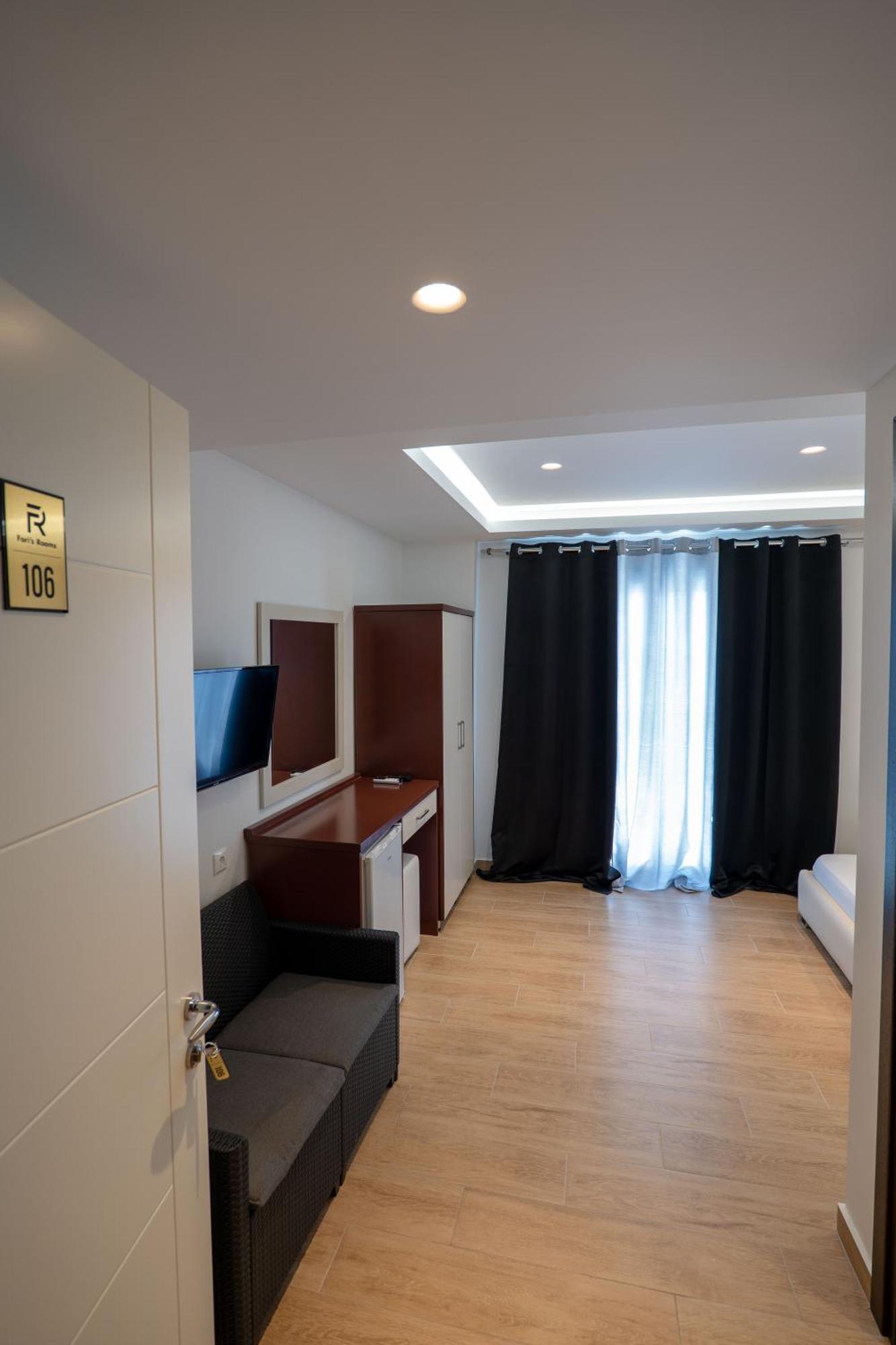 Fori'S Rooms Himare Ngoại thất bức ảnh