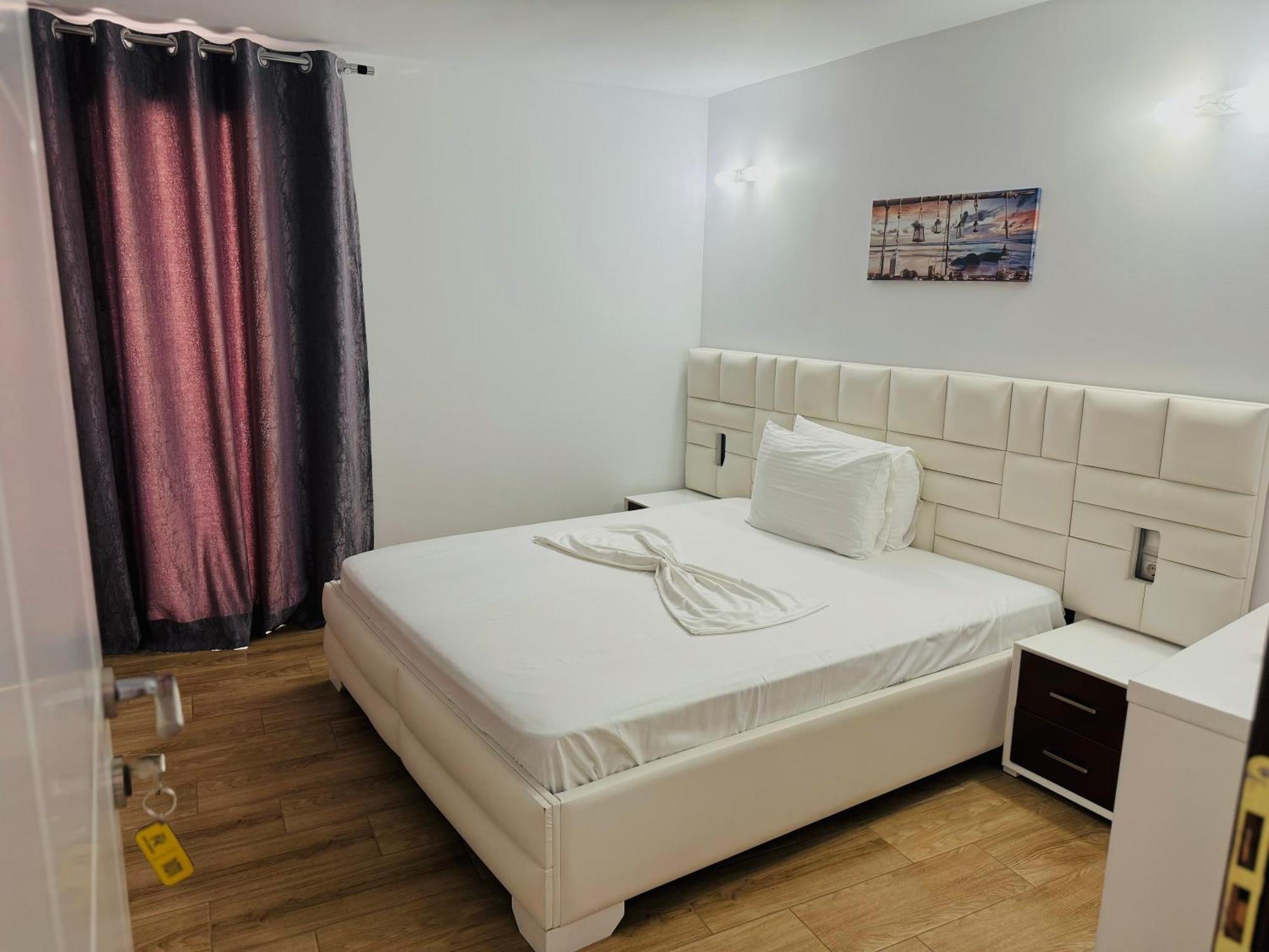 Fori'S Rooms Himare Ngoại thất bức ảnh