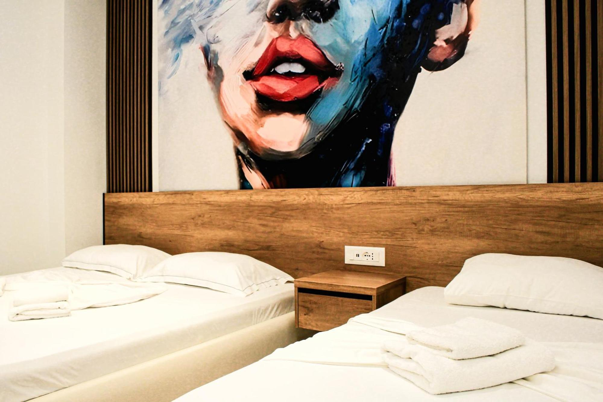 Fori'S Rooms Himare Ngoại thất bức ảnh