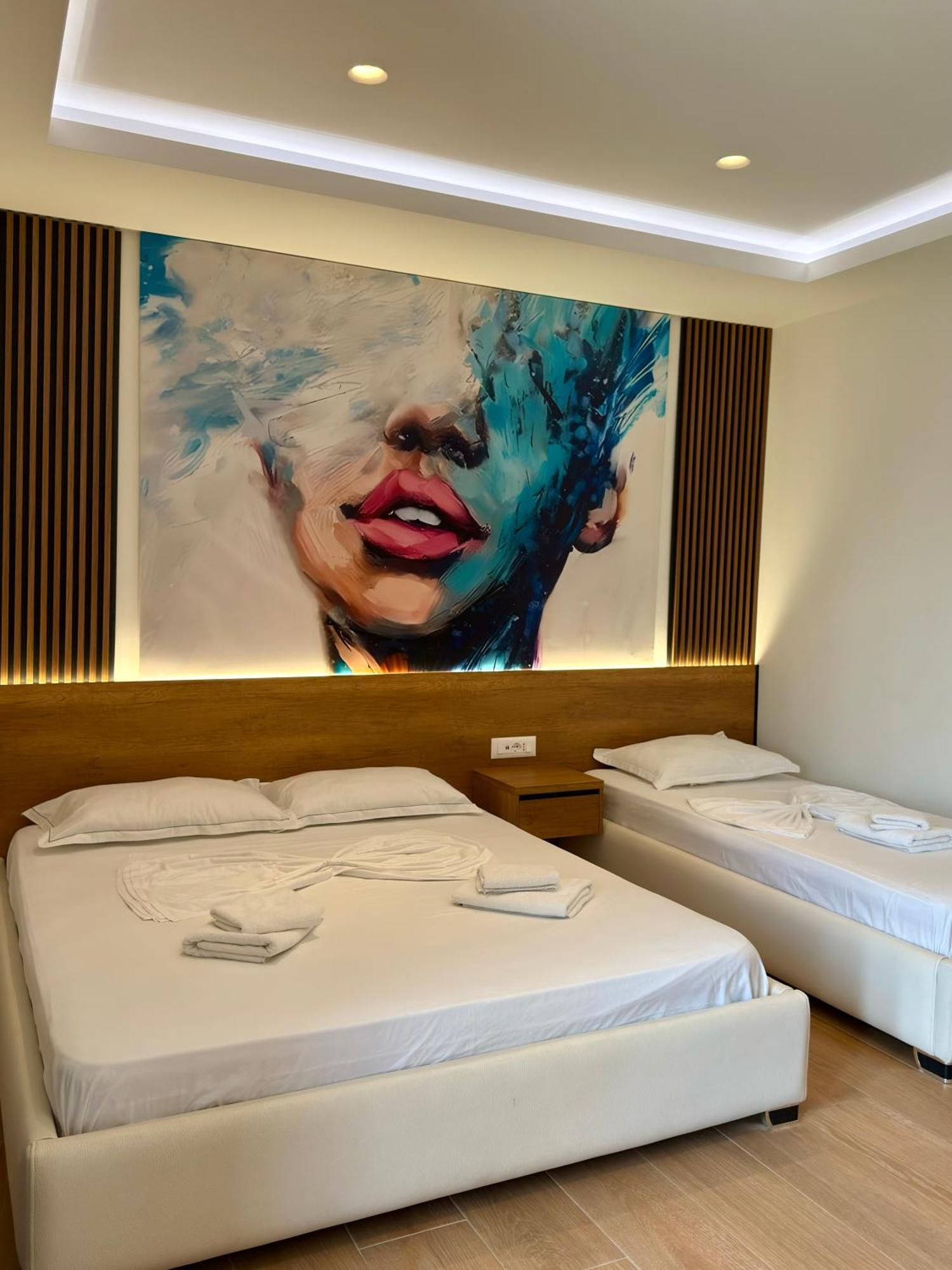 Fori'S Rooms Himare Ngoại thất bức ảnh